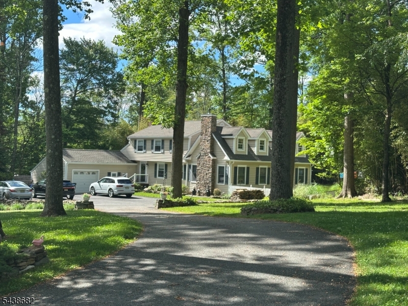30 Dogwood Dr, Chester Twp NJ