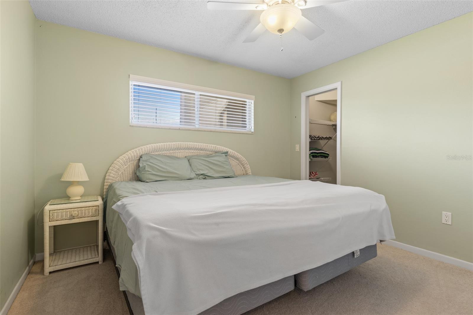 4575 Cove Circle 102