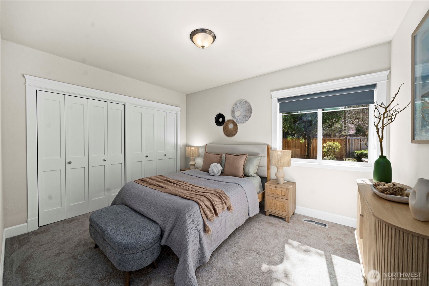 11028 E Riverside Drive