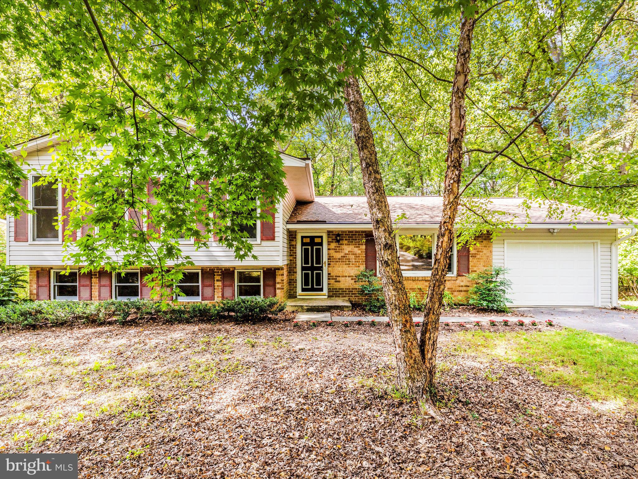 25124 Hickory Ridge Lane