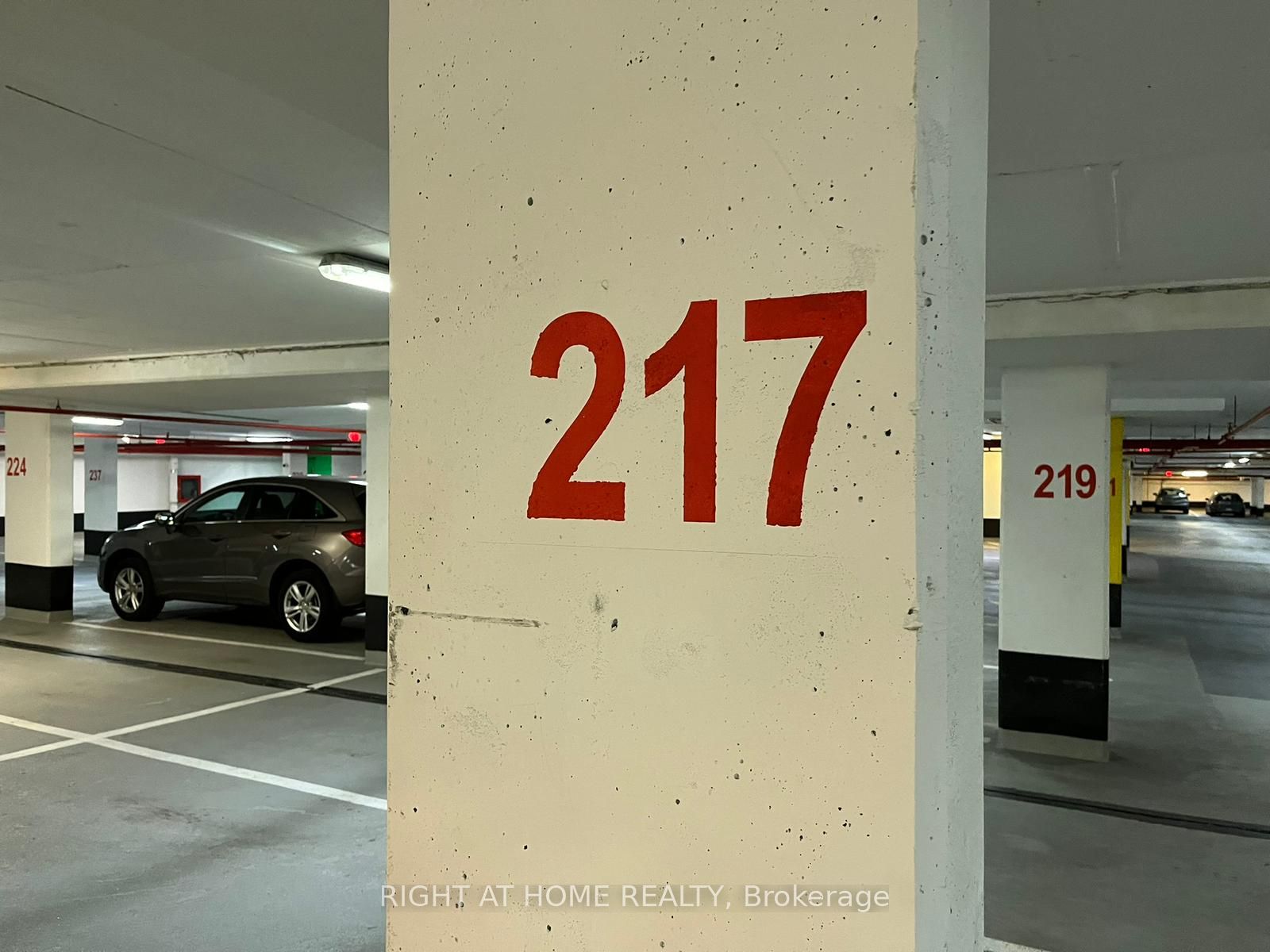 8200 Birchmount Rd 1903