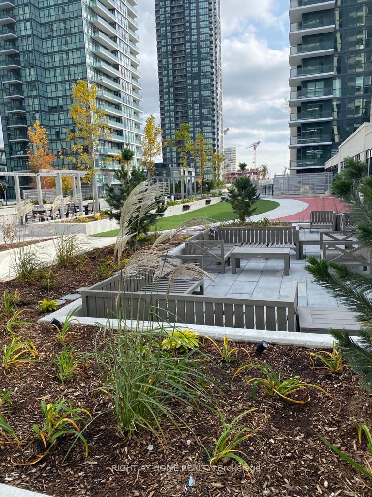 4055 Parkside Village Dr 1017