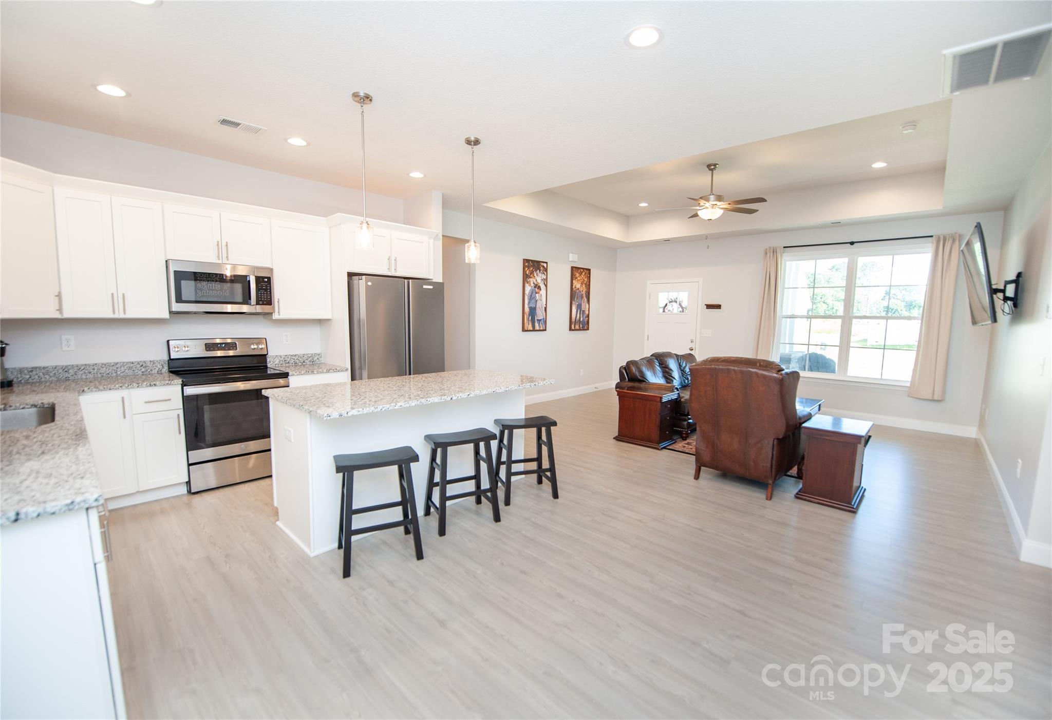 111 W Caylee Way