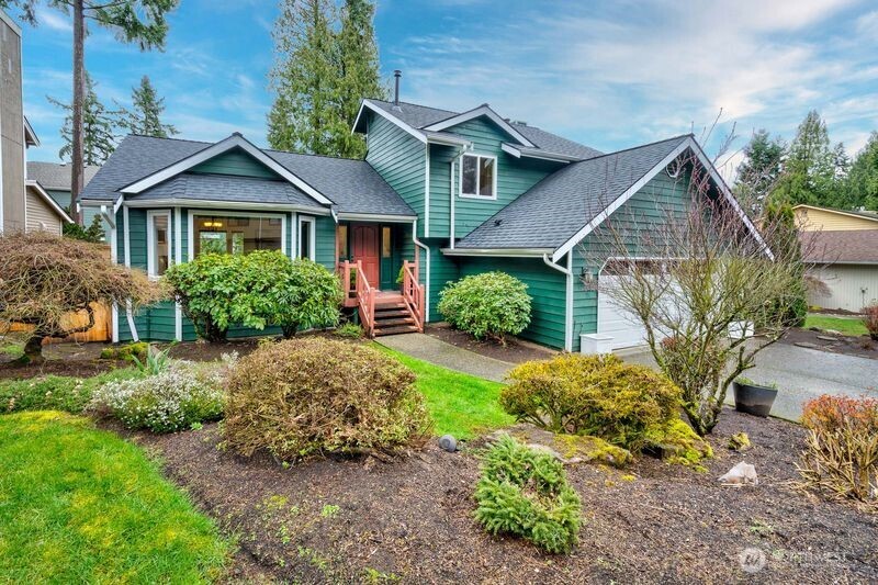 THE ONE YOU HAVE BEEN WAITING FOR! This Bridle Trails Home is perfectly situated on a quiet street surrounded by new $3-$4M+ homes.  The Tri-Level floorplan offers open, flowing spaces. Upon entering you feel welcomed by high Vaulted ceilings in the Living & Dining rooms accompanied by walls of windows to bring in tons of natural light. Chefs' kitchen boasts new SS Appliances, granite countertops, hardwood flooring & breakfast nook overlooking the backyard and generous sized family room below. The substantial Skylight and sink window make this kitchen light & bright Slider doors from the breakfast nook & family room lead out to a spacious backyard deck & patio. New Carpeting throughout & fresh paint gives a new construction feel. Primary Bedroom Suite offers a large walk-in closet, windows overlooking the backyard, & oversized walk-in shower. Brand new roof, water-heater, appliances, newer furnace & AC unit, new carpeting & sparkling clean allows for a move-in ready home! Easy access to 405, close to Metropolitan Market, Downtown Kirkland waterfront beaches & parks Google, Amazon, Microsoft Campuses.  Highly rated Lake Washington Schools. This is your opportunity to own a home within a neighborhood that is growing and building $4MM+ homes. Quiet dead end street where the neighbors all get together for fun summer days and BBQ's. Put your own touches on this outstanding home.