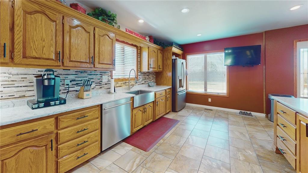12603 E Oliver Pass