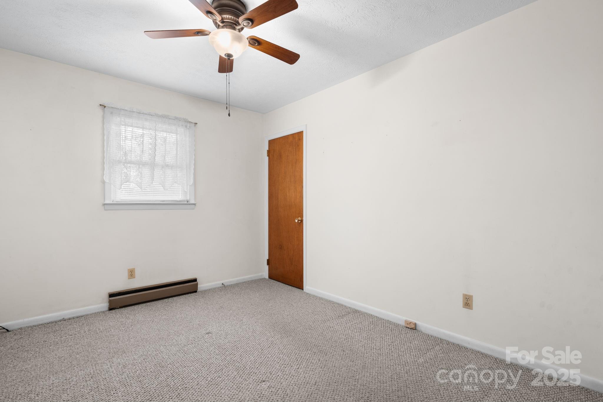 902 Greenwood Place