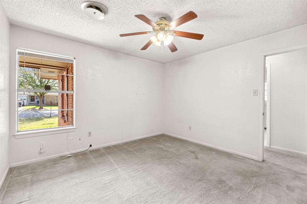 1726 Yorktown Drive