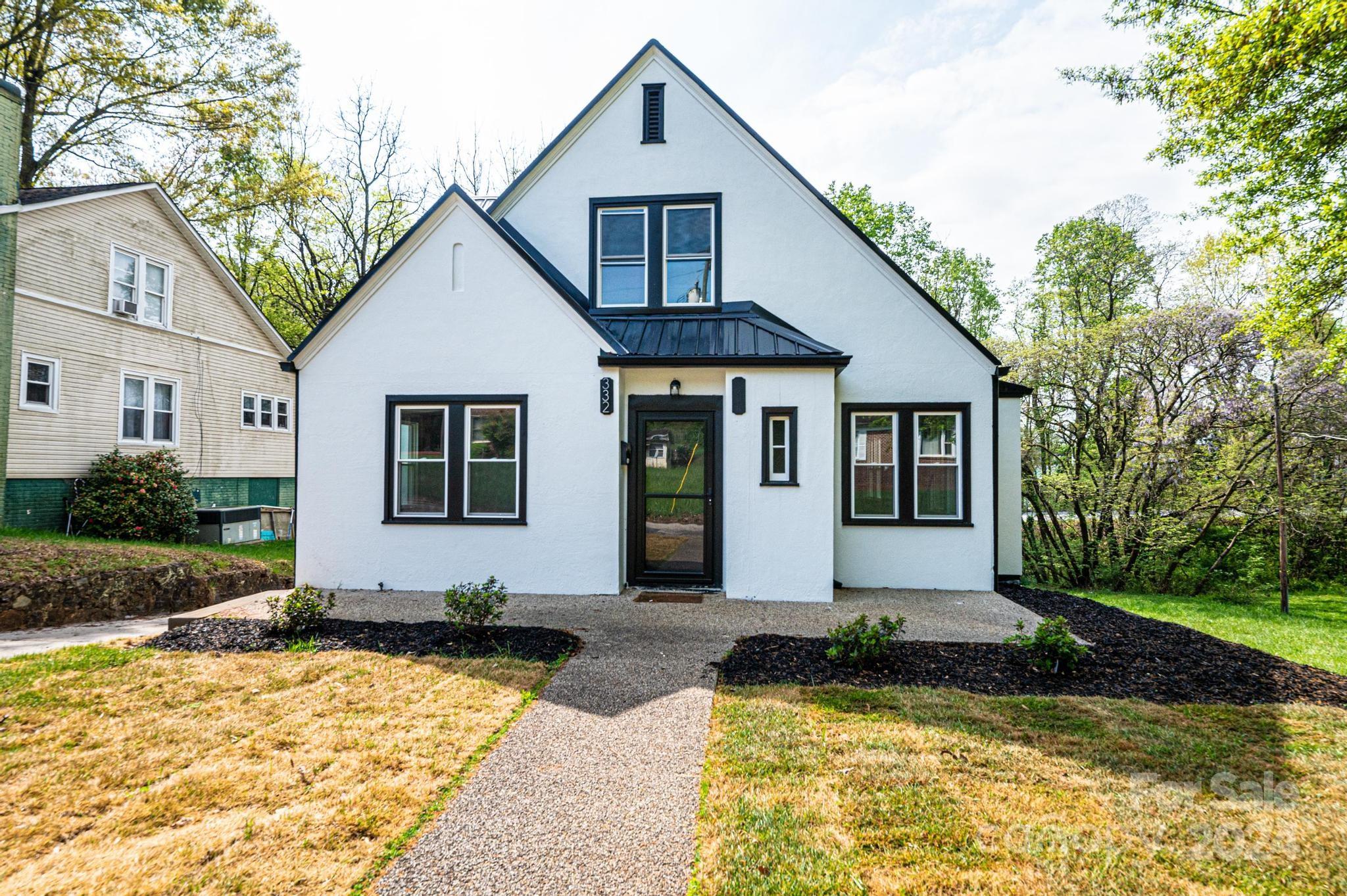 332 2nd Street Place SE