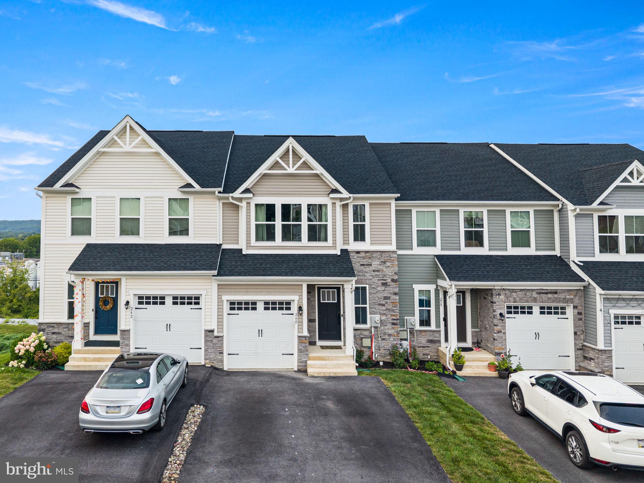 Welcome to 240 Chase Drive, a beautifully updated home offering stylish finishes, scenic views, and an exceptional location in the heart of Downingtown.The main level features hardwood floors throughout, creating a warm and inviting living space. The bright White kitchen is highlighted by an upgraded designer backsplash and a slide-in range with a gas hookup, blending timeless style with everyday functionality. The open layout is ideal for both daily living and entertaining.Enjoy stunning sunset views and picturesque vistas overlooking Downingtown Borough, providing a peaceful setting to relax at the end of the day.Upstairs, you'll find spacious bedrooms, including a comfortable primary suite, with thoughtfully designed spaces that are ready for you to make your own.Conveniently located just minutes from Wegmans, Regal Cinemas, Planet Fitness, shopping, dining, parks, and major commuter routes, this home offers the perfect balance of comfort and convenience in the award-winning Downingtown Area School District.Don't miss this opportunity to own a home with tasteful upgrades, beautiful views, and an outstanding location.Open House Sept 13, 2026 - 2 PM to 4 PM