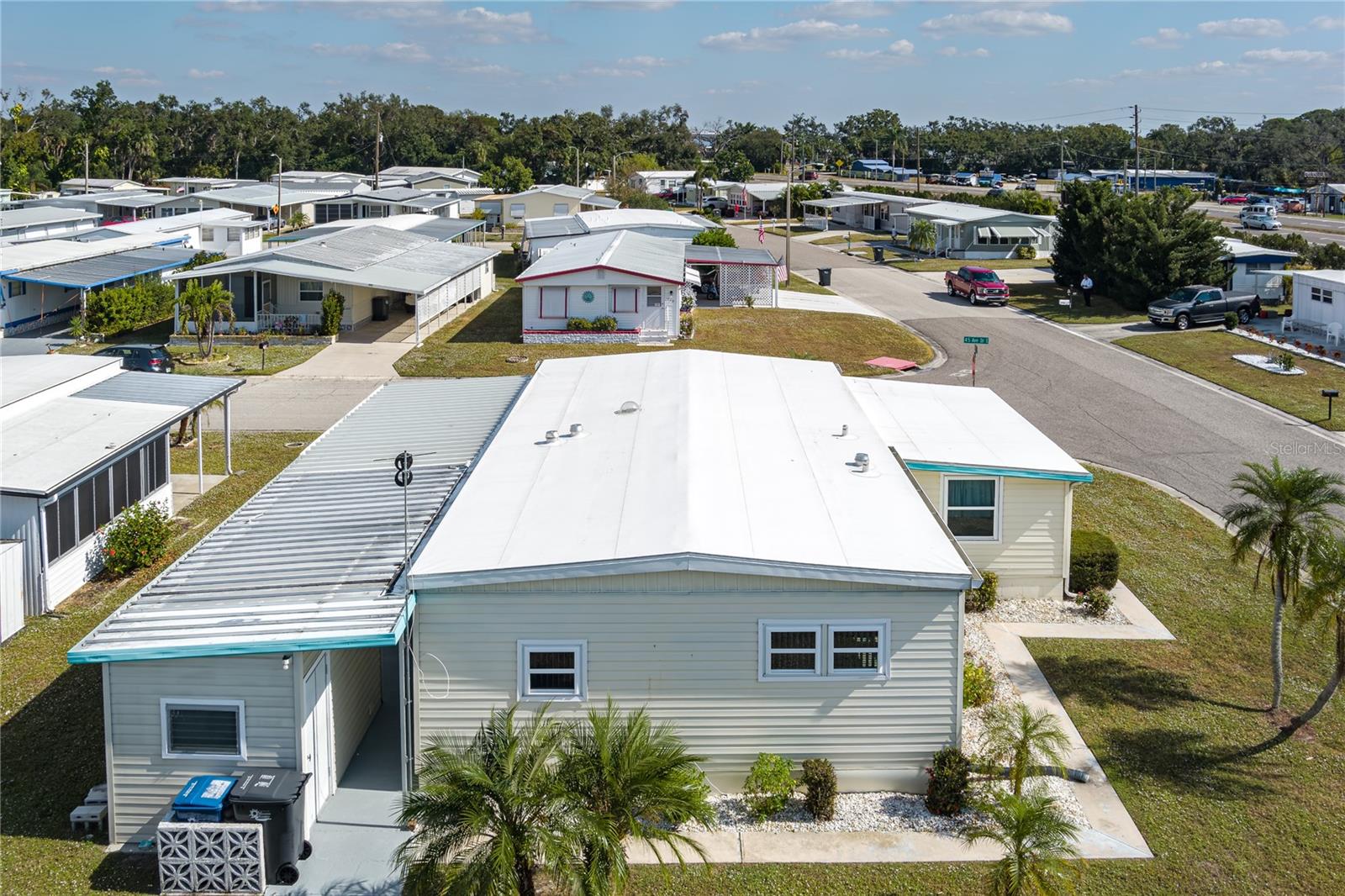 1003 45th Avenue Drive E