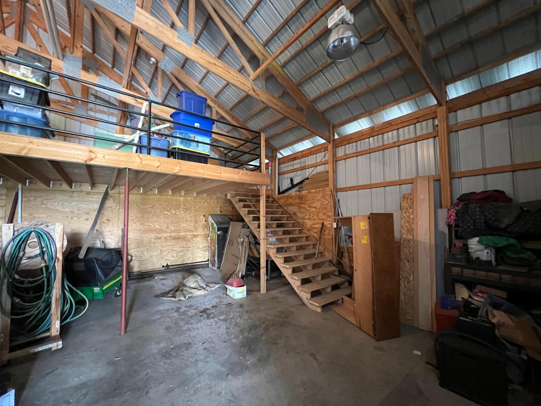 21060 Sunnyhill Lane
