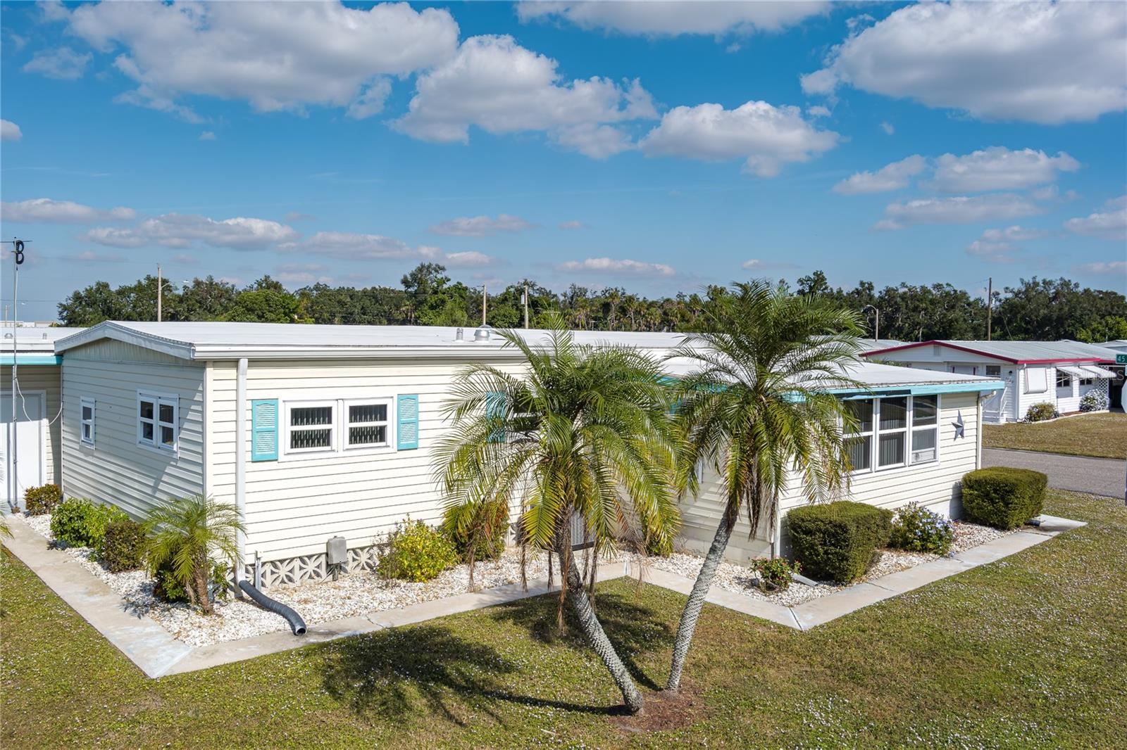 1003 45th Avenue Drive E