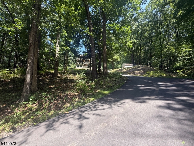 352 Buckhorn Dr