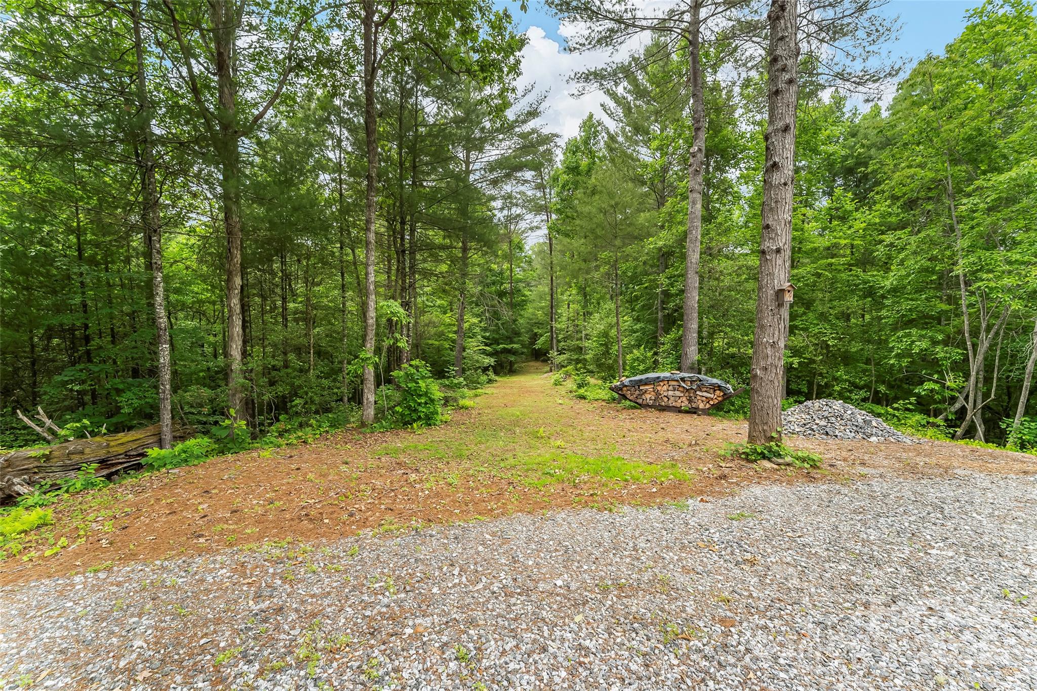 4090 Pea Ridge Road