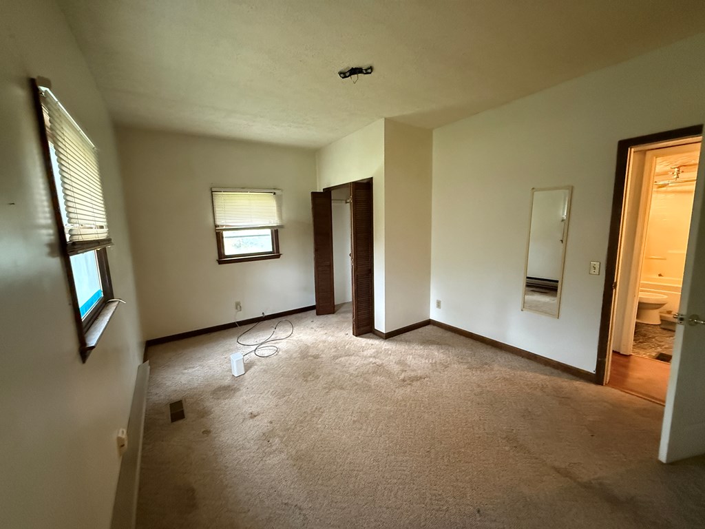 219 Blackberry Ln