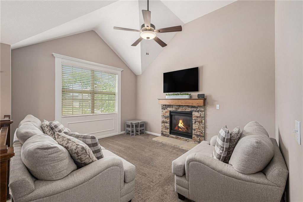 3608 NE 85th Terrace