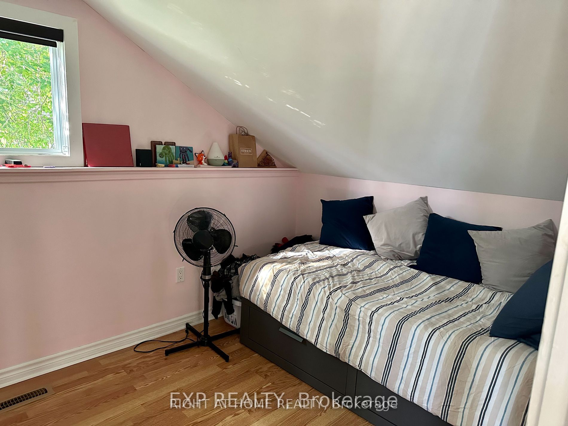 20480 Leslie St Unit 1