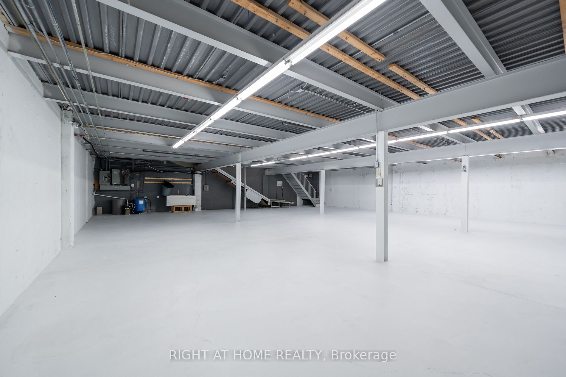 8270 Highway #20 N/A
