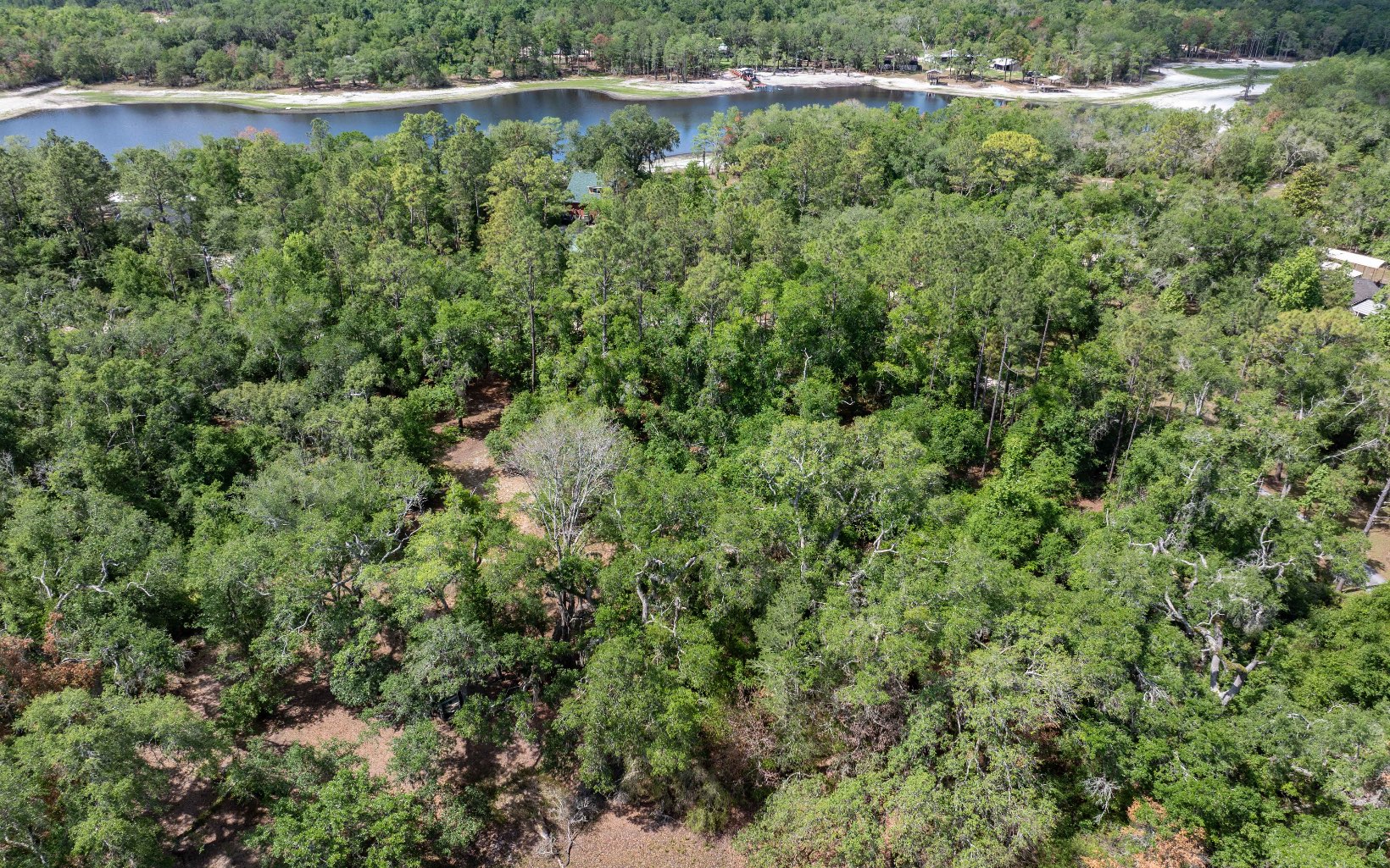 291 SE Lakeview Dr