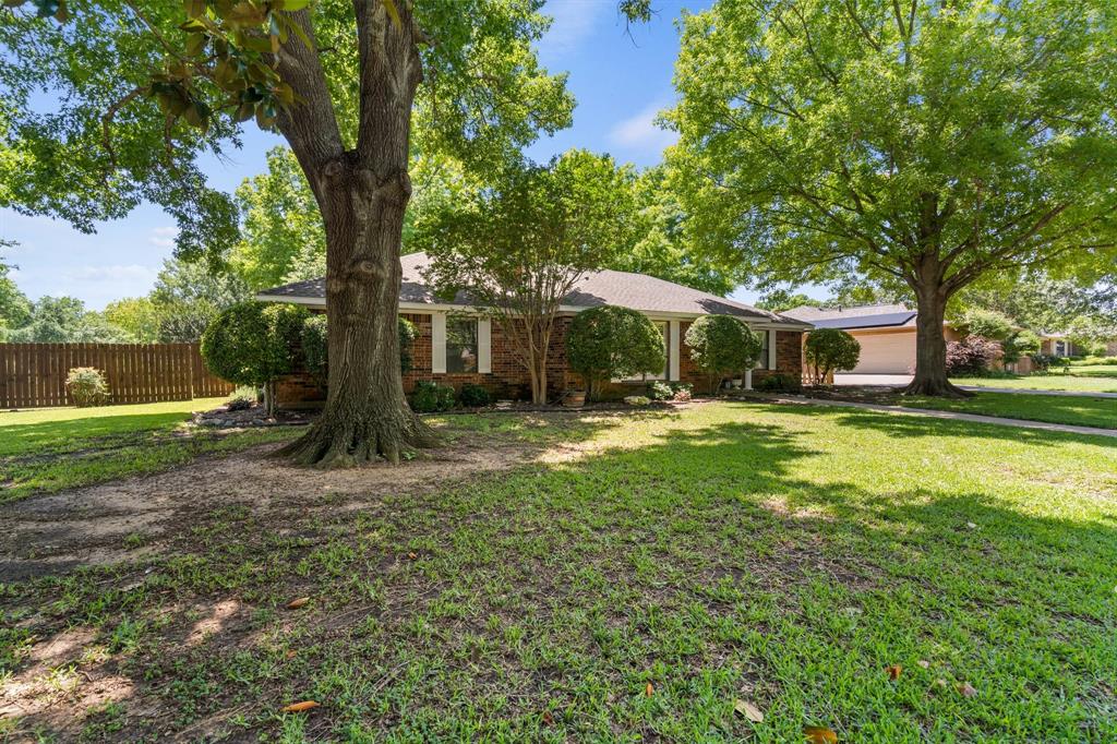 920 Stonelake Drive
