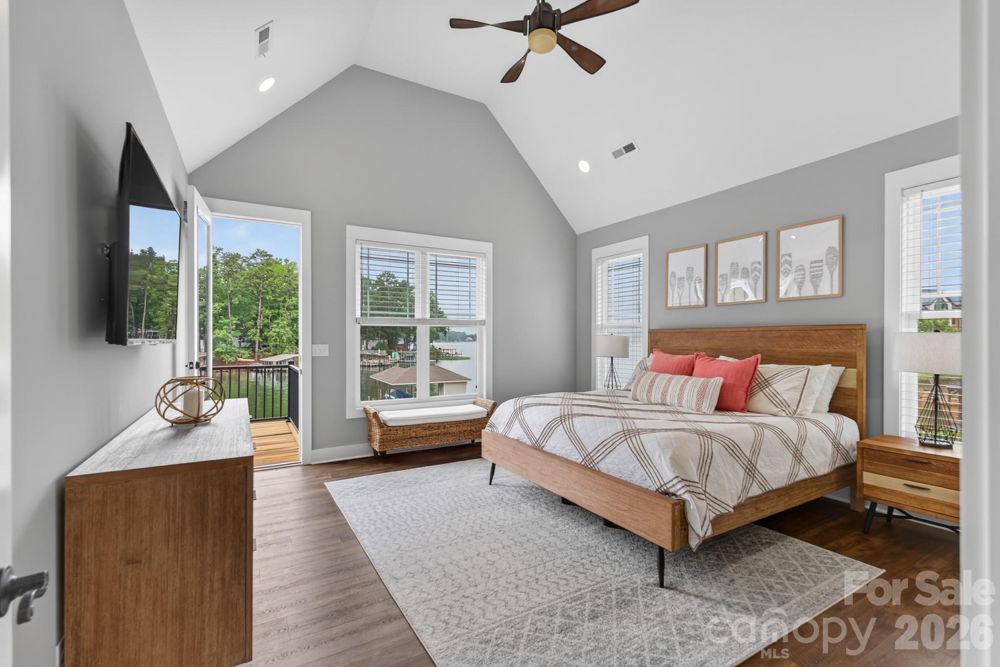 157 Landing Trail