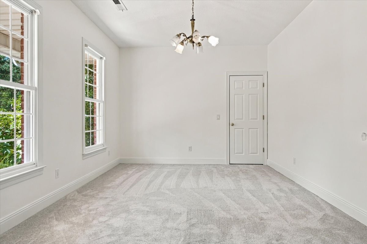 2440 Maple Grove Rd