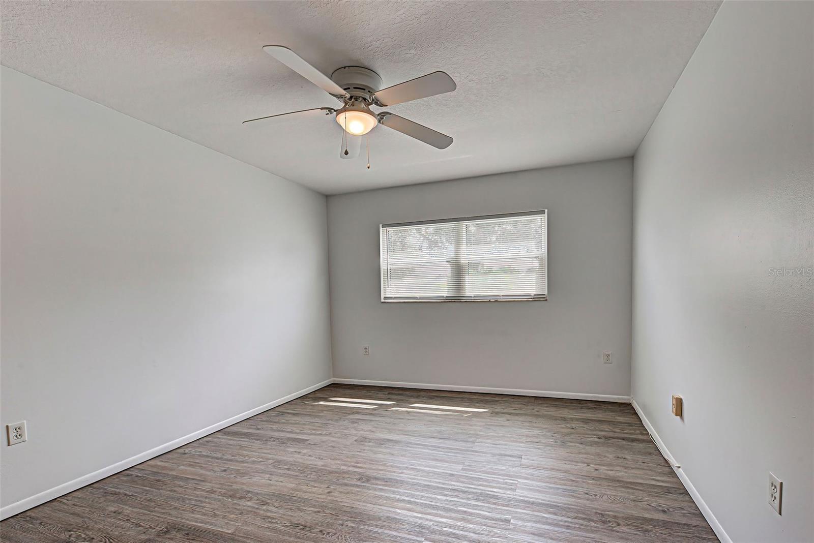 245 Center Road 103