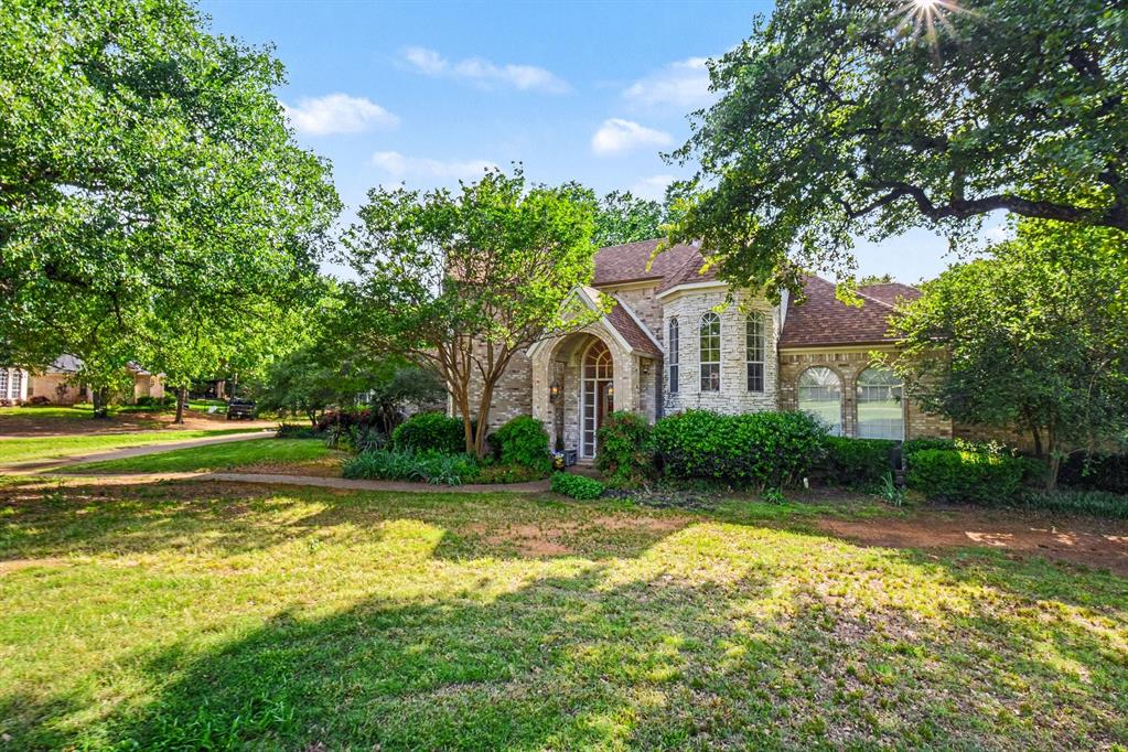 3821 Park Bend Drive, Flower Mound, TX