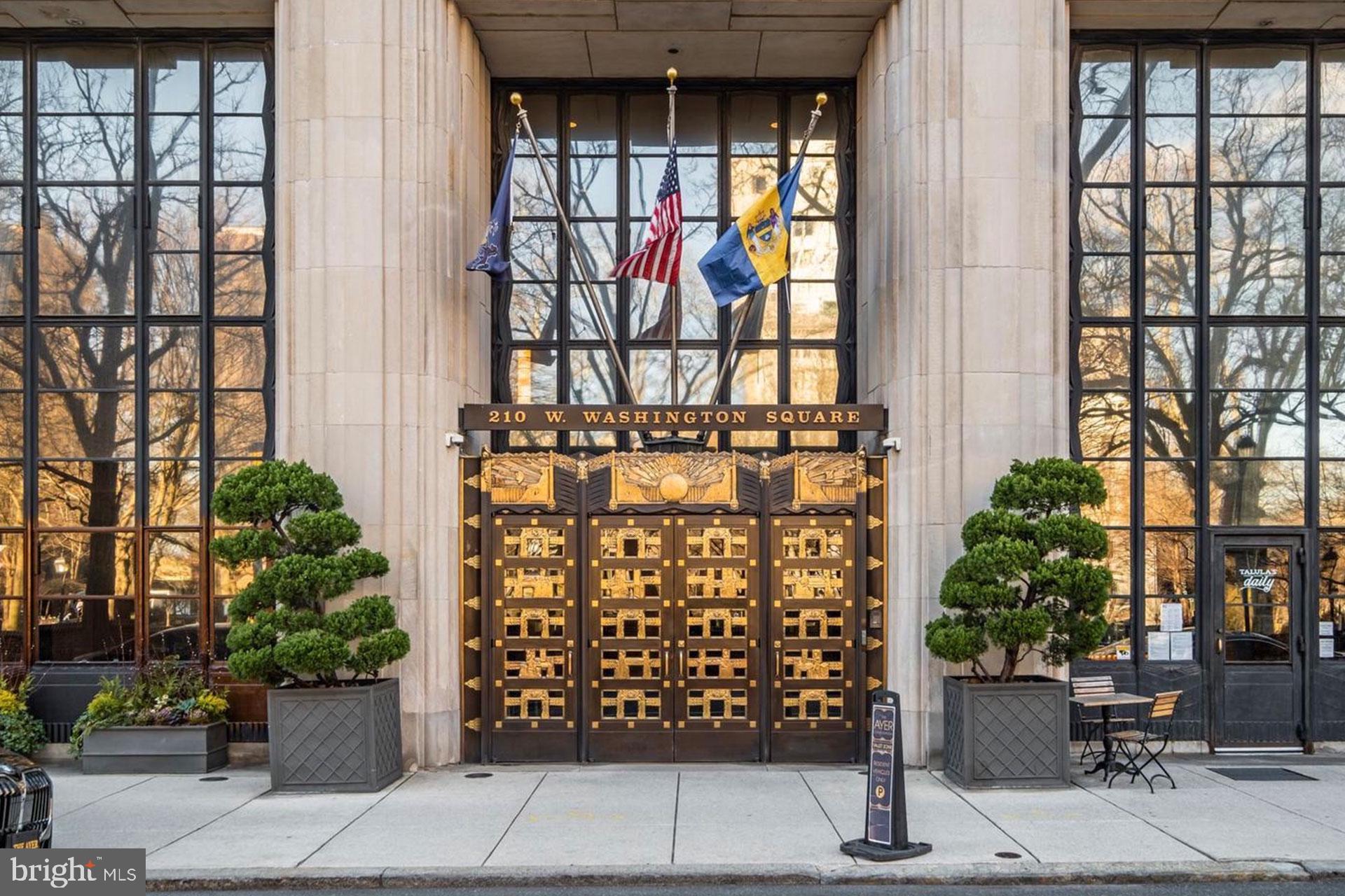 210 W Washington Square 8SW