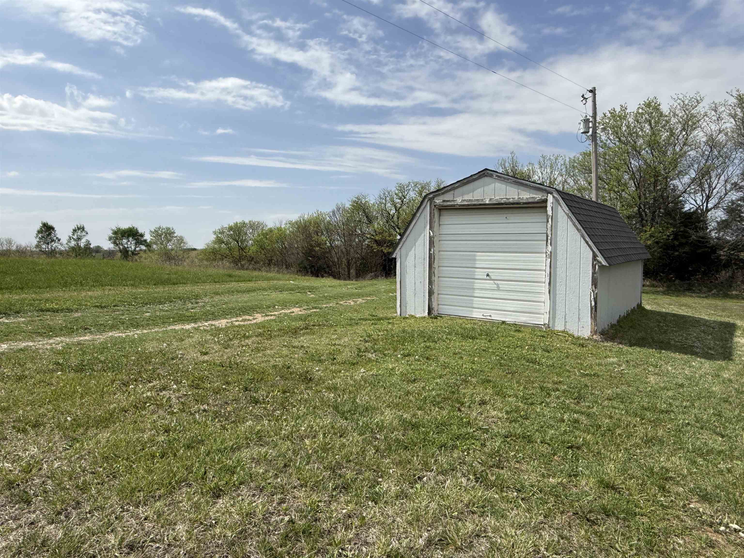 11985 Falcon Rd