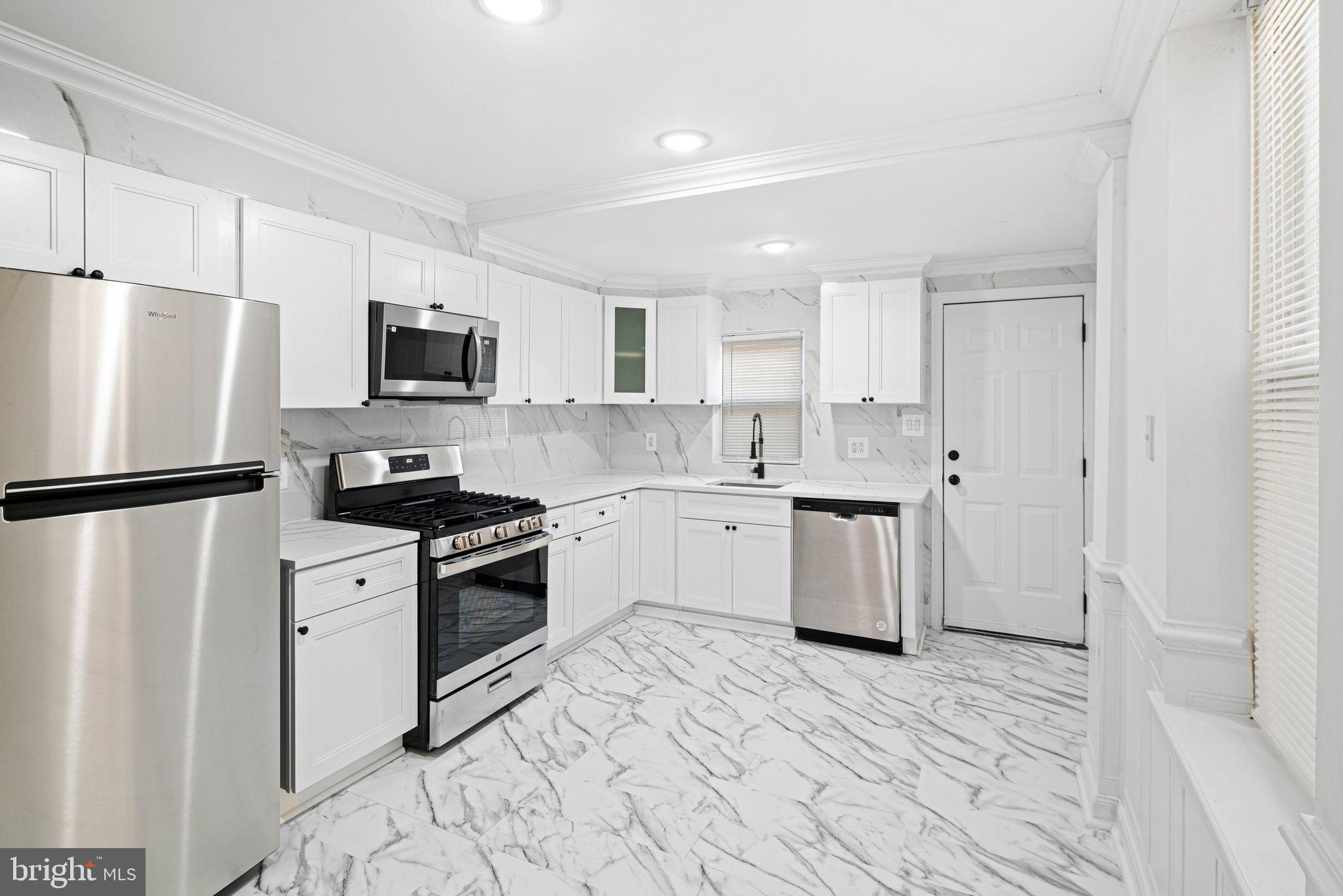 5722 Cambridge Street