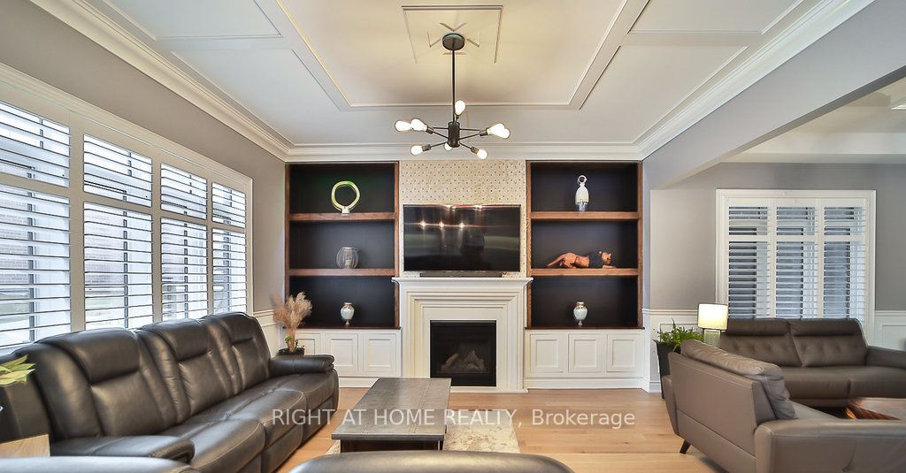60 Maple Fields Circ