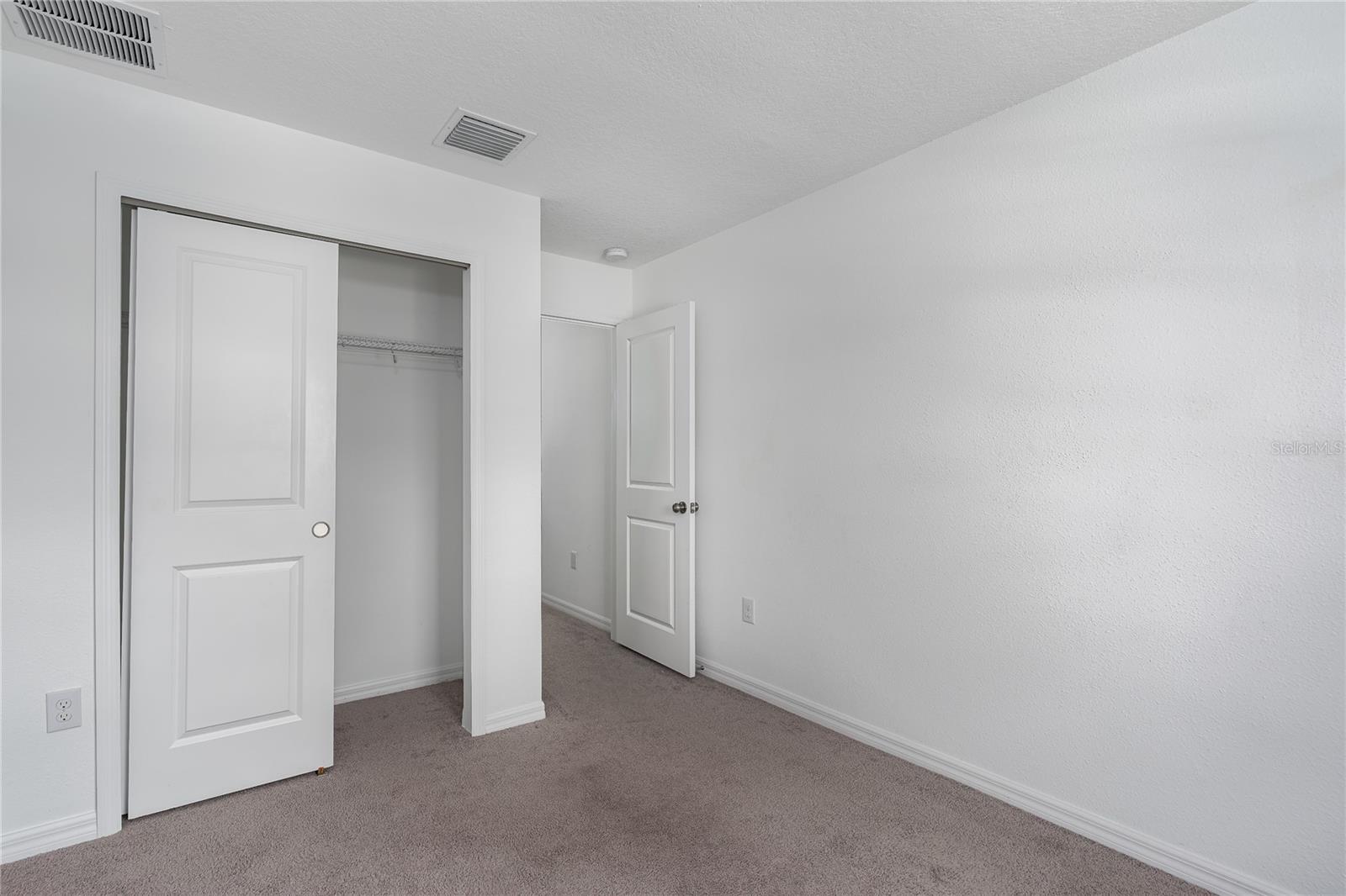 6344 Willowside Street