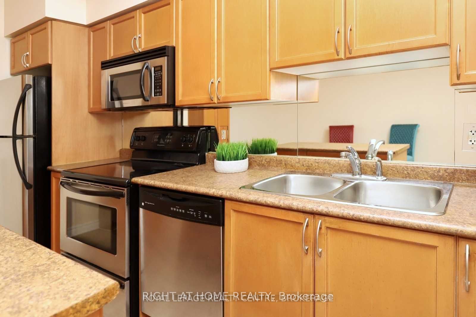 388 Prince Of Wales Dr 512