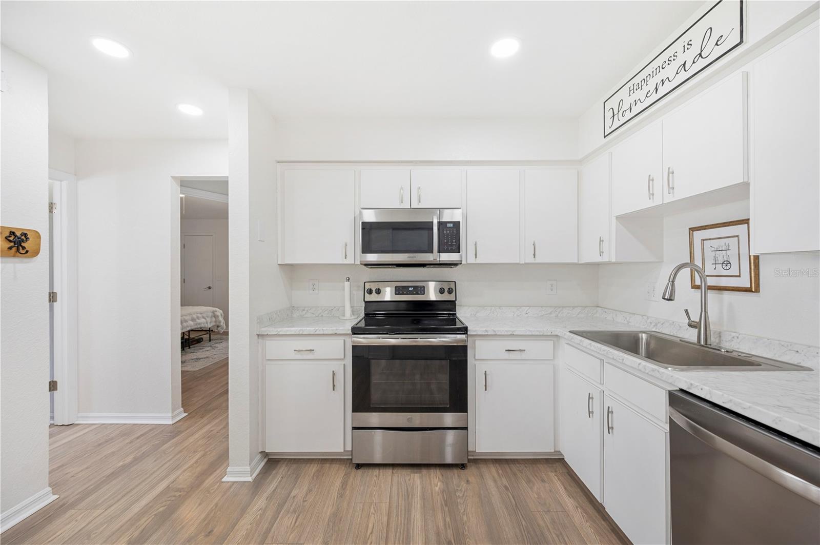 1009 Meadowood Pointe Road