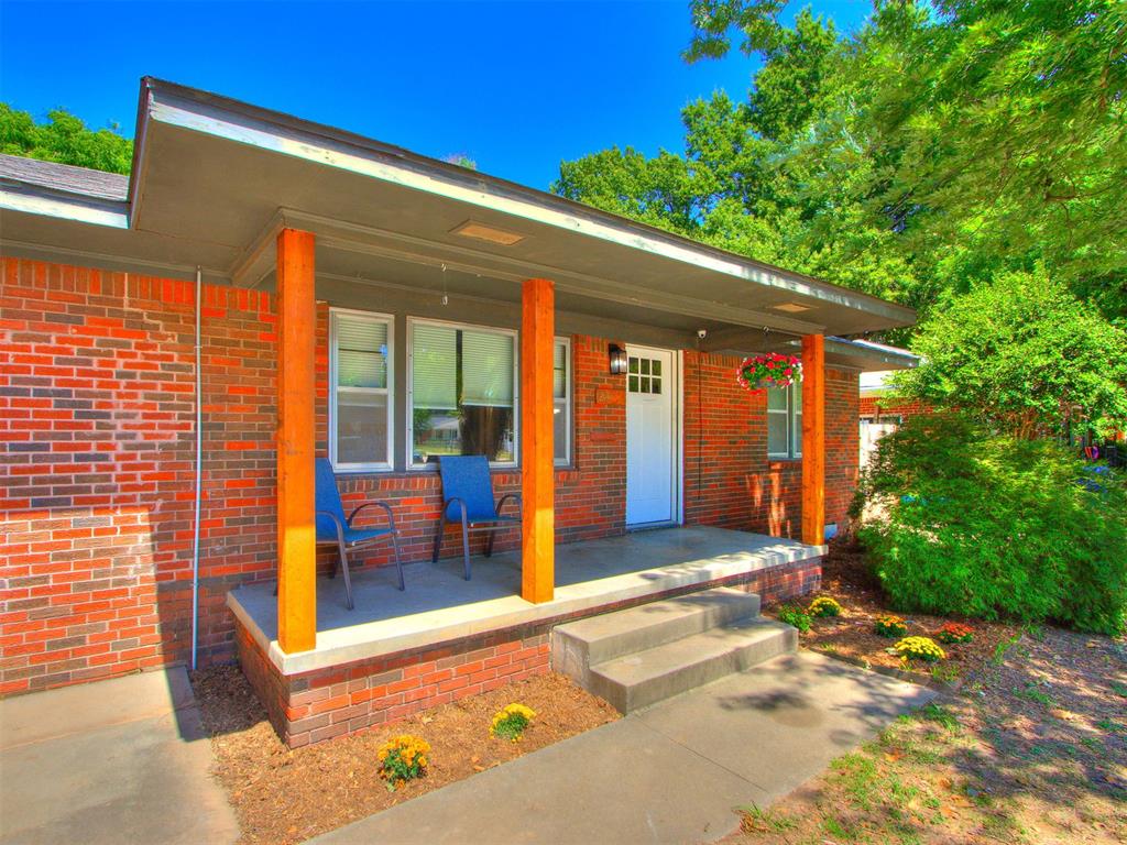 Brand new roof!! This lovely home is tucked away in a beautiful, quiet neighborhood located close to campus, Norman HS, the highway, and all Main Street has to offer! Home comes with a huge fenced in back yard, complete with a back deck prefect for entertaining. Home offers two drive ways, one on each side of the house, making it ideal for room mates. Home has original wood floors in the living room and bedrooms, with a converted garage that offer a 3rd bedroom or extra living room. The open concept in the living room and kitchen make it the perfect home for students or a small family.