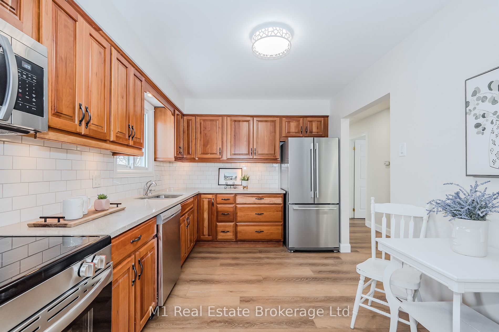 4 Longfellow Ave