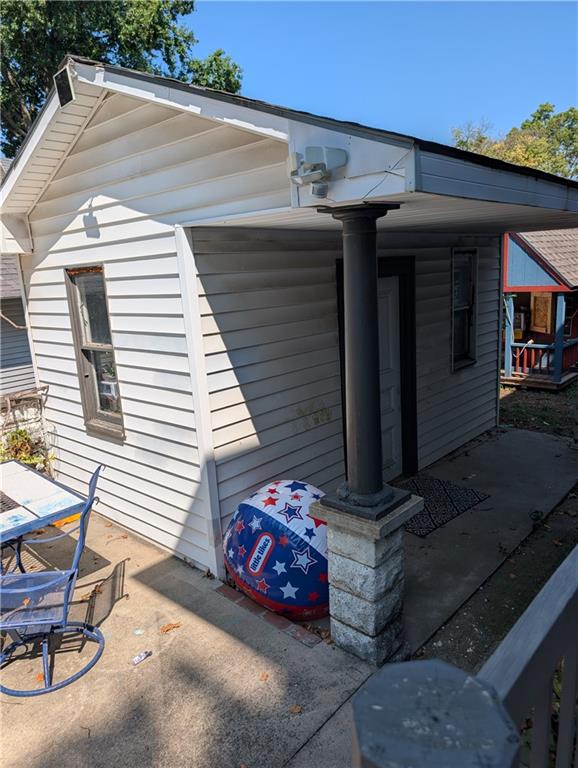 503 W Cherry Street