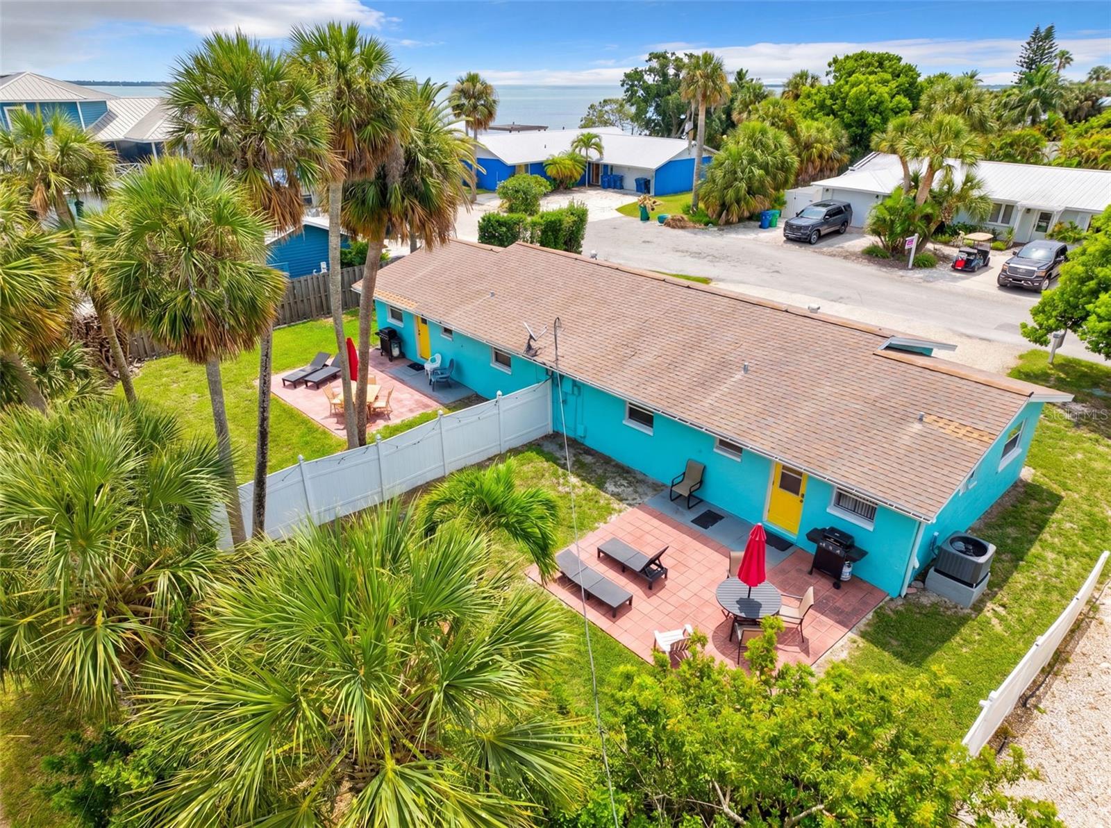 208 Peacock Lane