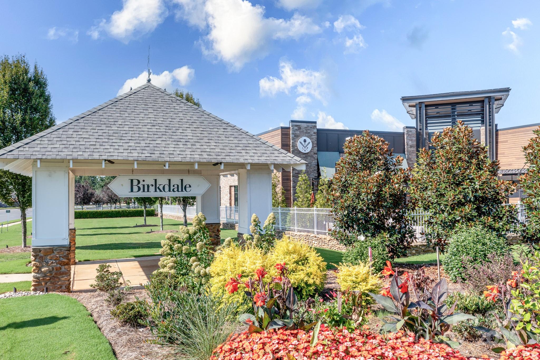 16033 Agincourt Drive