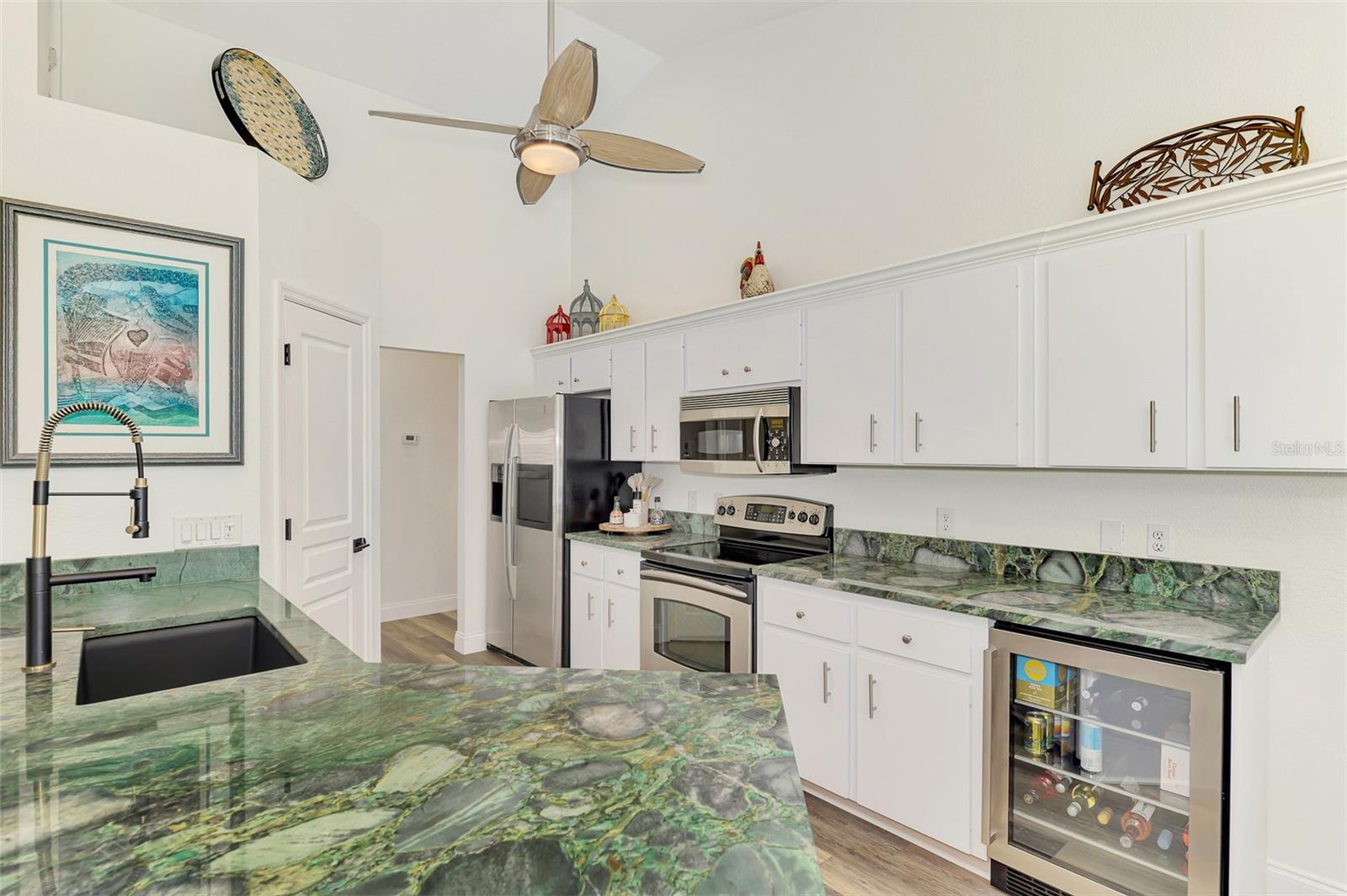 14518 Bridgeview Lane