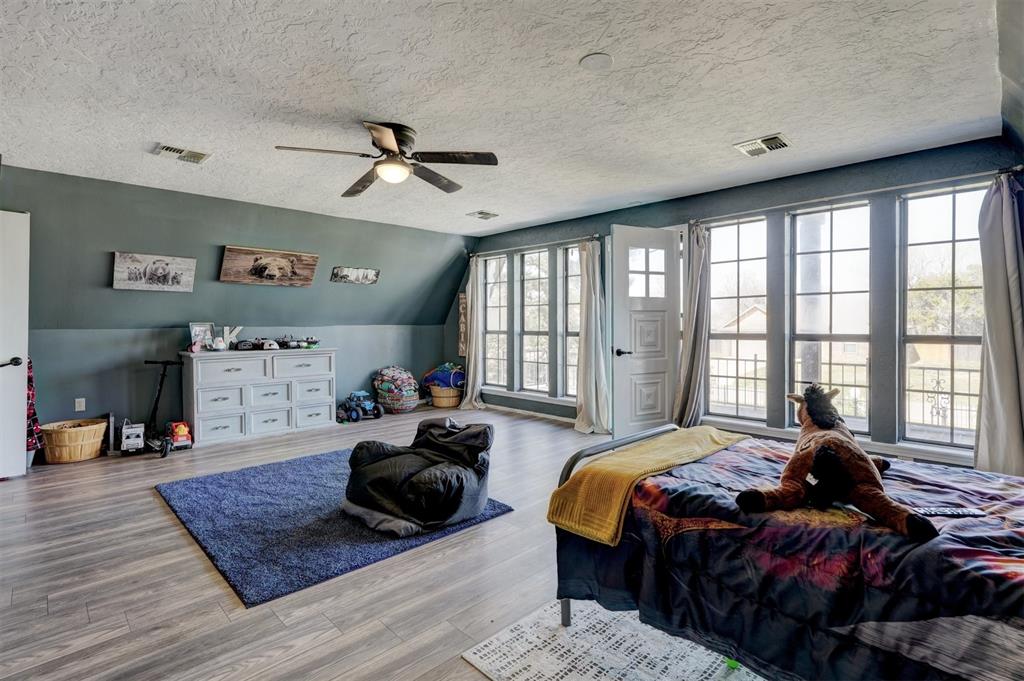 308 W Harper