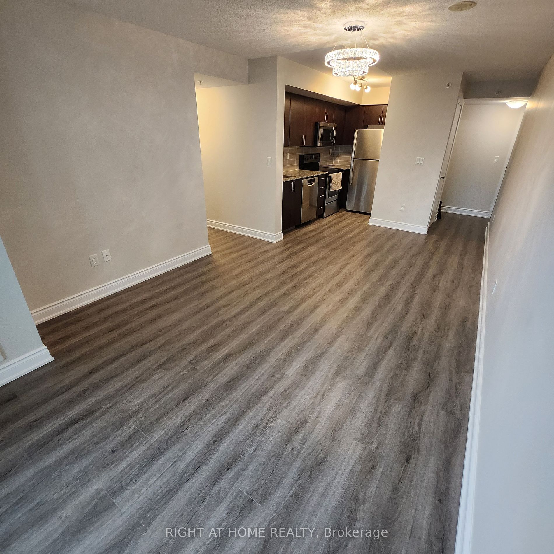 1420 Dupont St 604