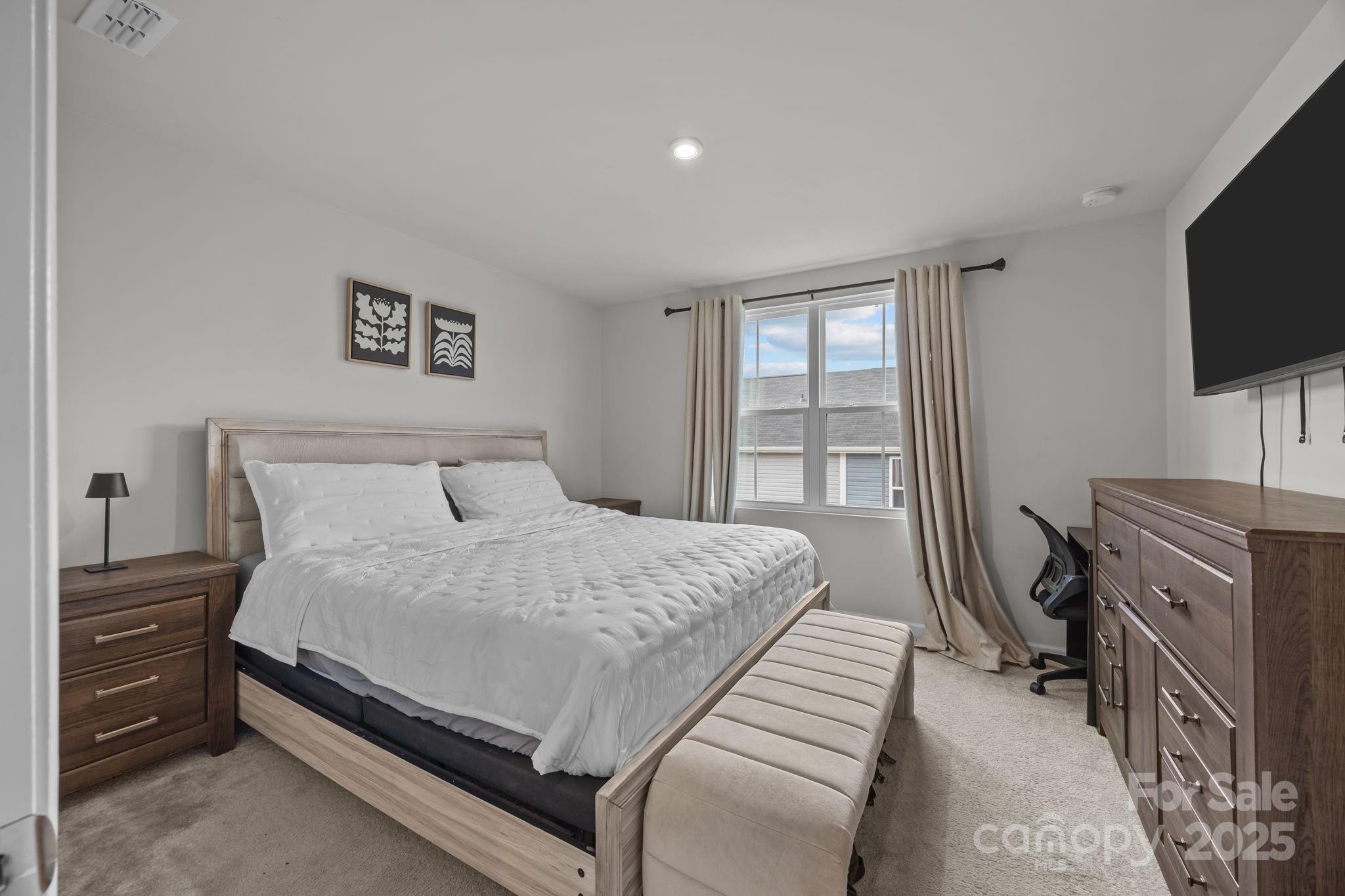 3044 Fiddlewood Street