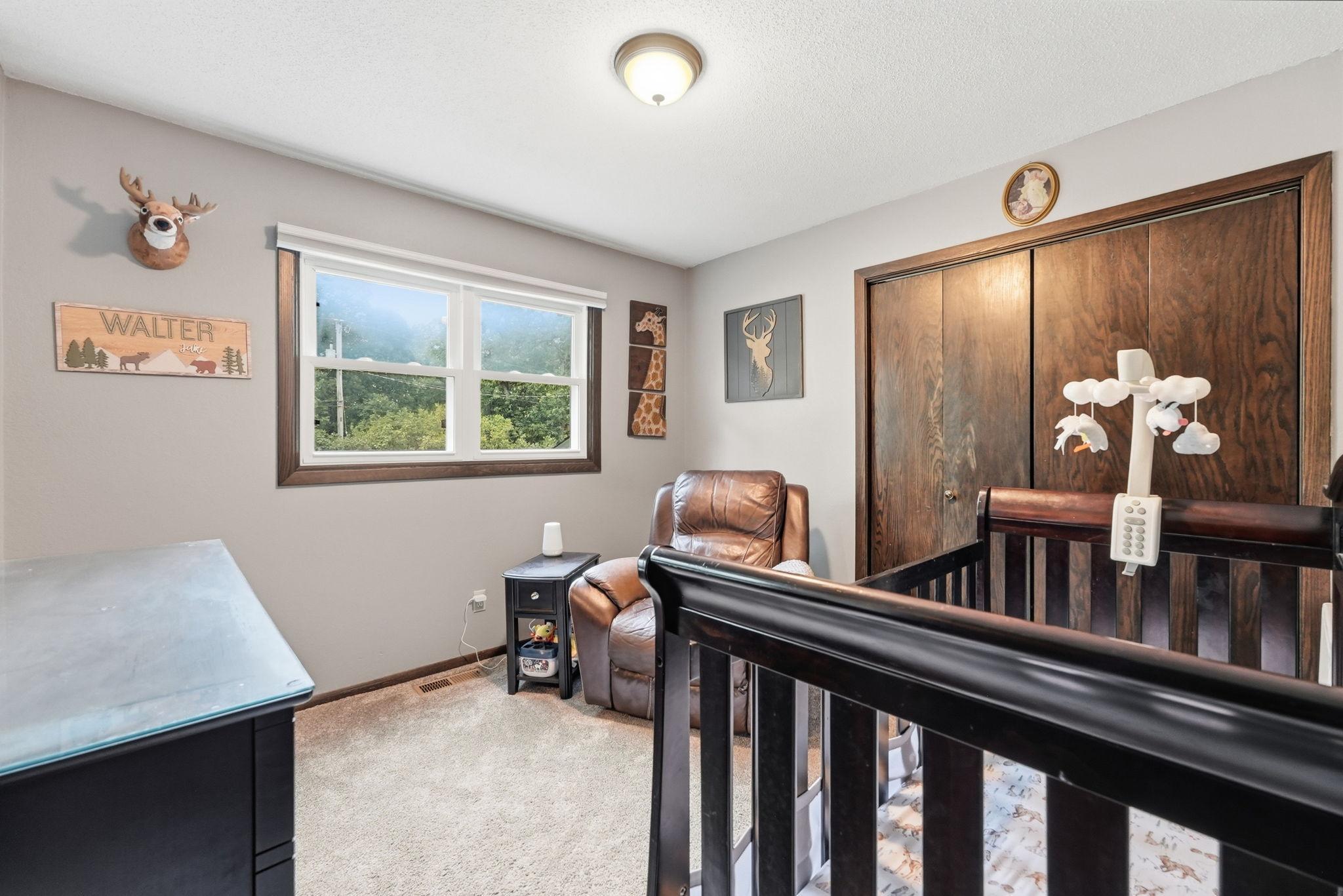 214 Highview Drive W