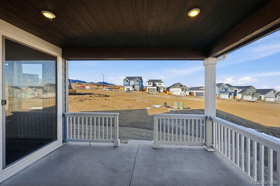 16955 W 92nd Loop