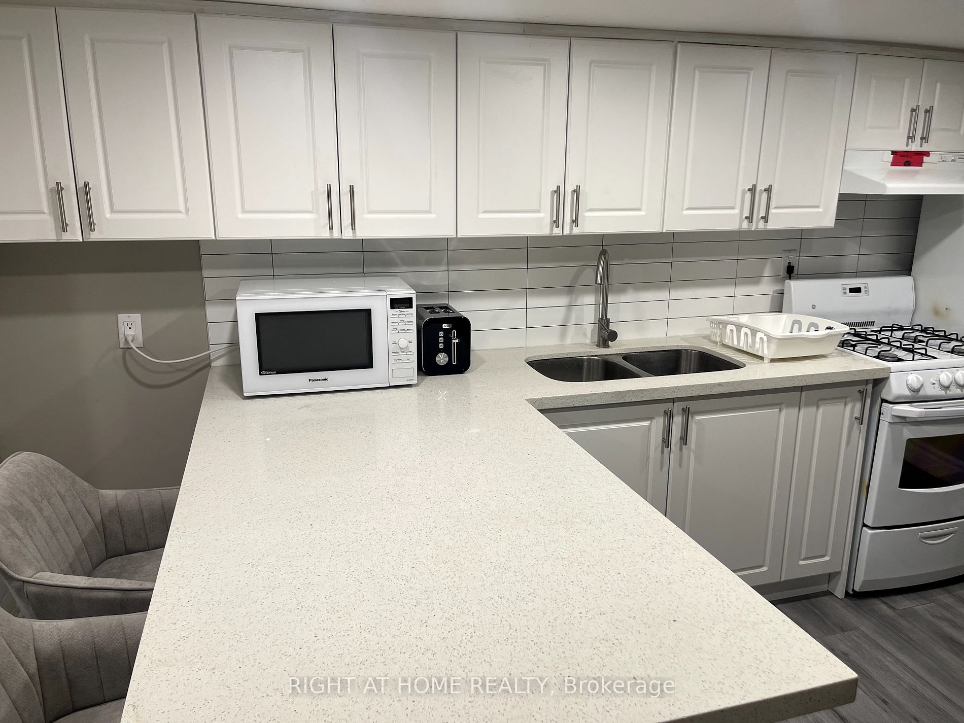 12 Foxley St Basemen