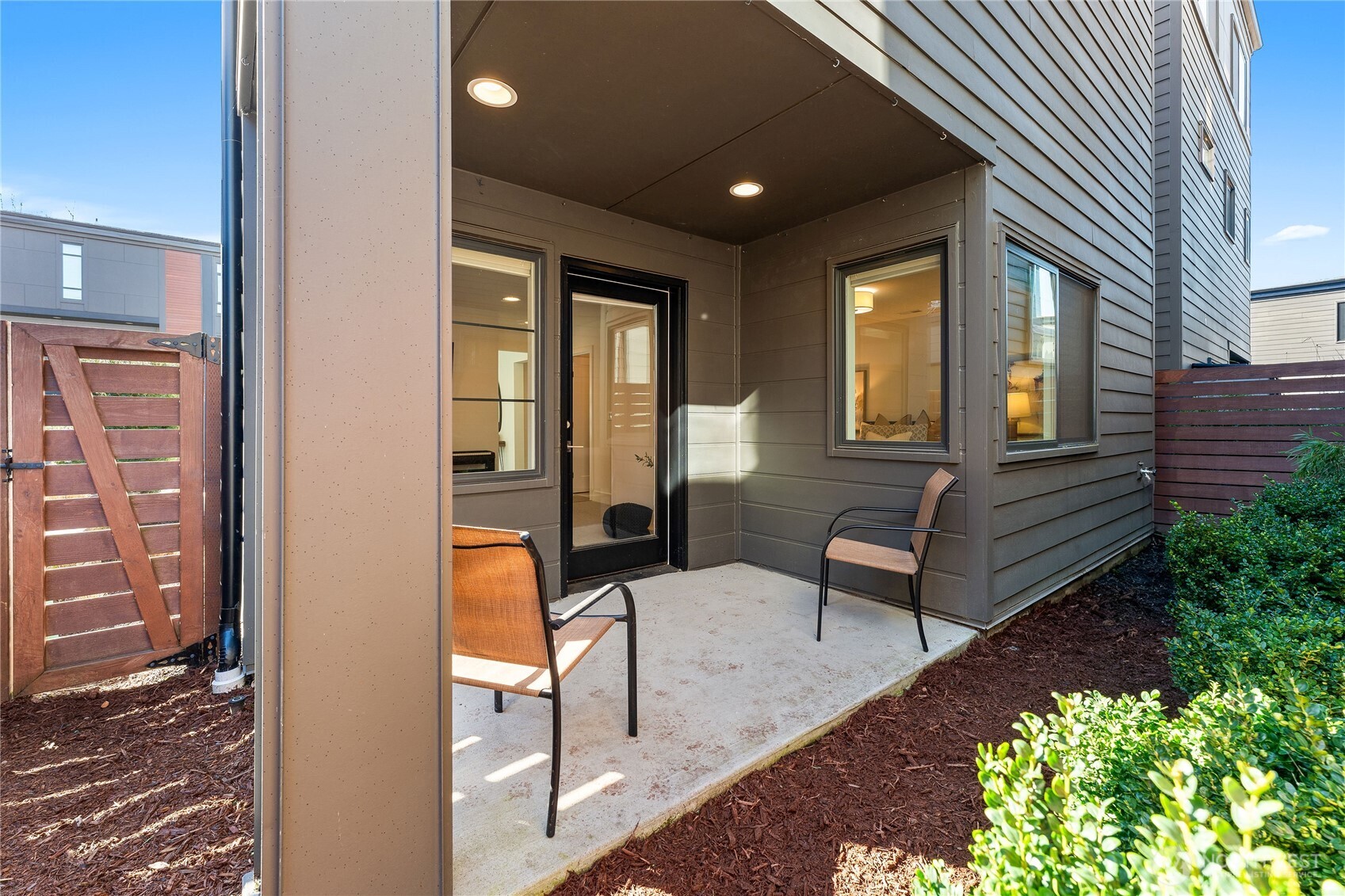 312 7th Lane S 33