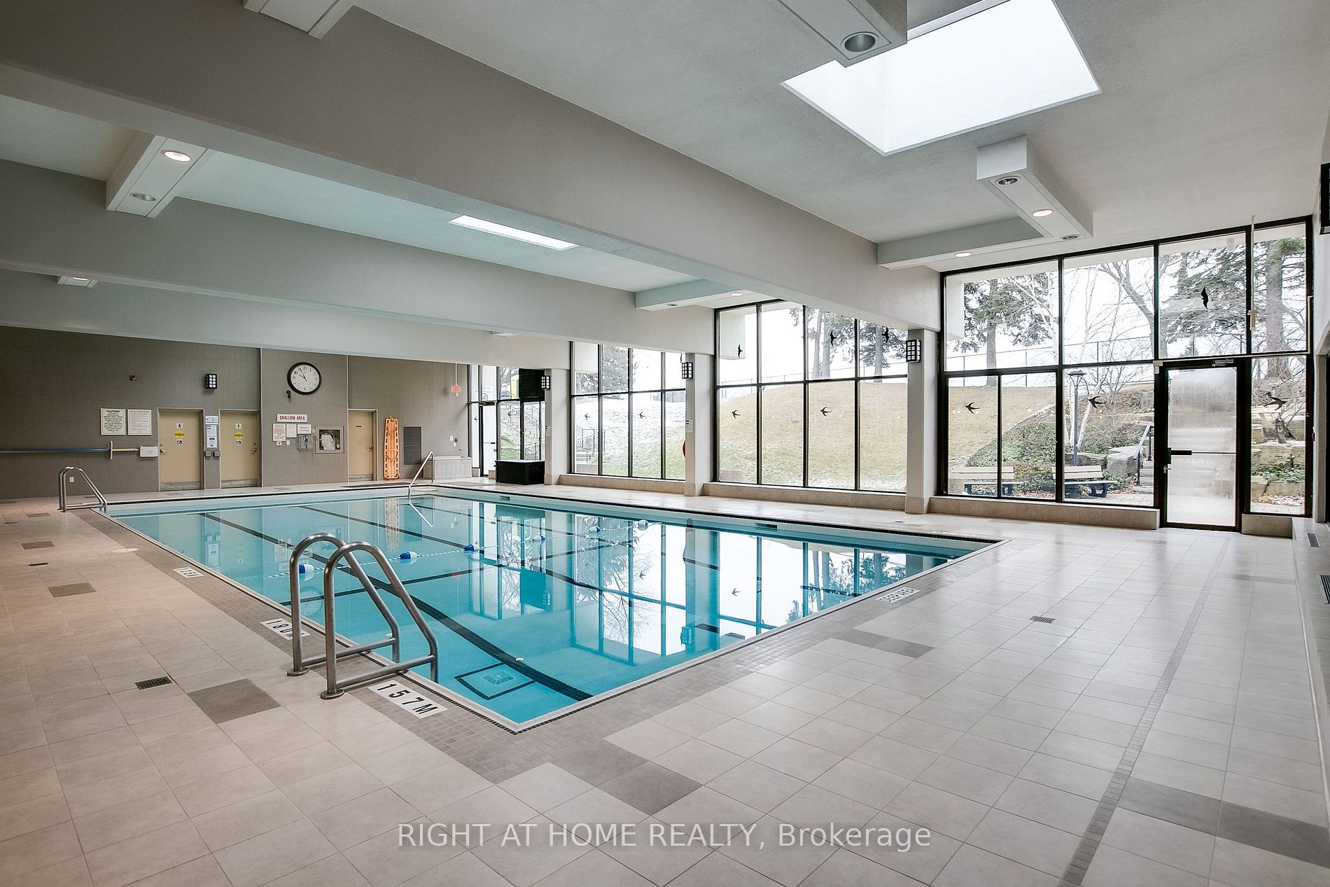 1555 E Finch Ave 2401