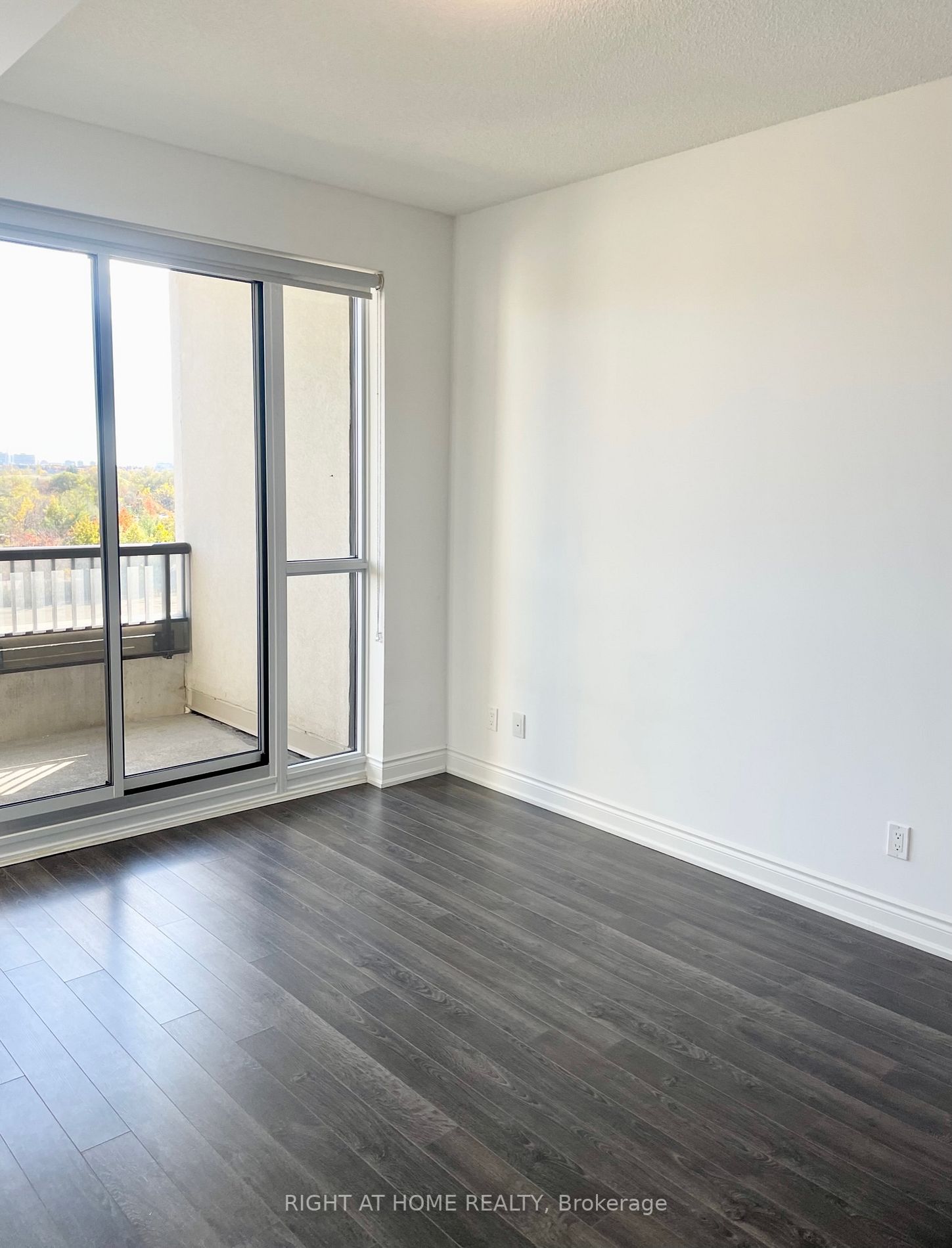 38 Cedarland Dr 612